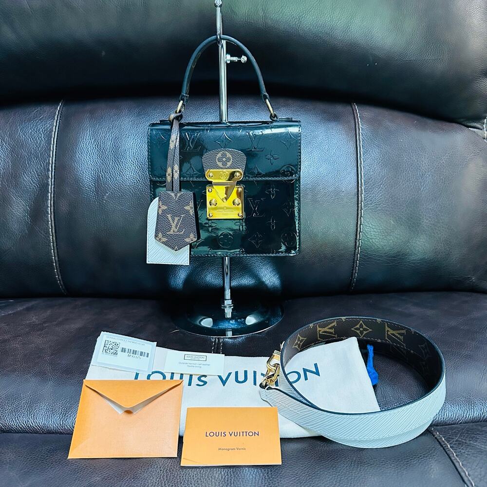Louis Vuitton Spring Street Noir
